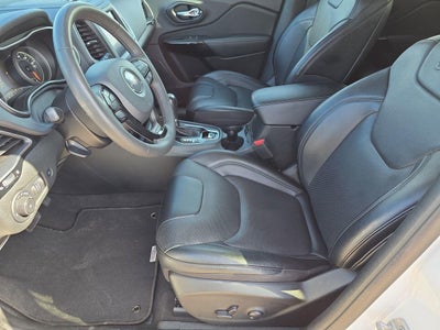 2023 Jeep Cherokee Altitude Lux