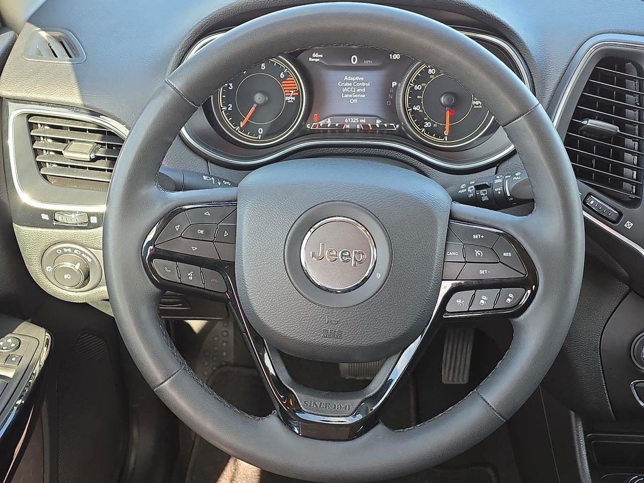 2023 Jeep Cherokee Altitude Lux