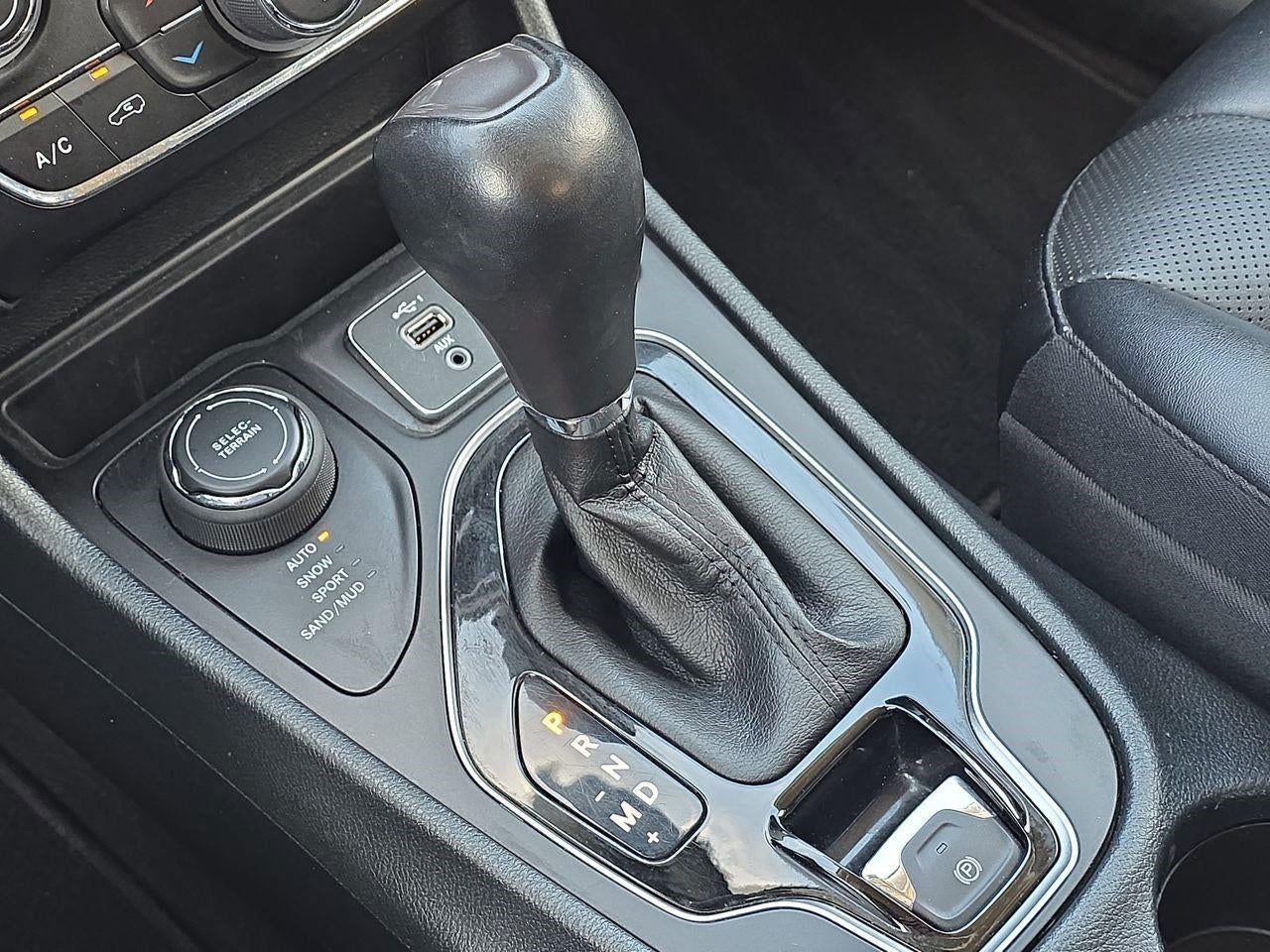 2023 Jeep Cherokee Altitude Lux