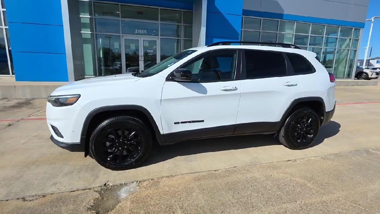 2023 Jeep Cherokee Altitude Lux