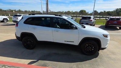 2023 Jeep Cherokee Altitude Lux