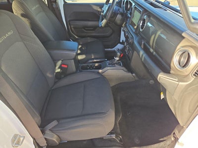 2023 Jeep Gladiator Overland