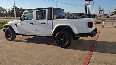 2023 Jeep Gladiator Overland