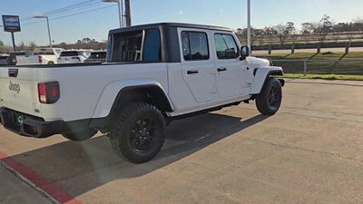 2023 Jeep Gladiator Overland