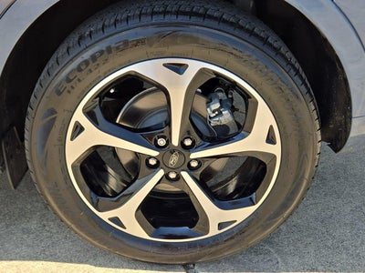 2025 Ford Escape ST-Line Elite