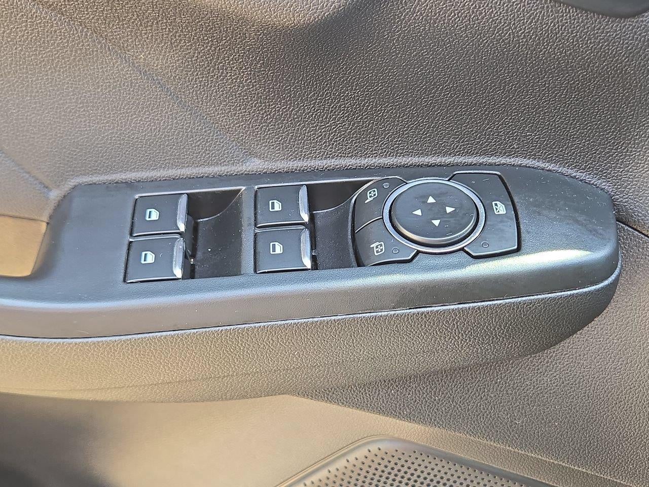 2025 Ford Escape ST-Line Elite