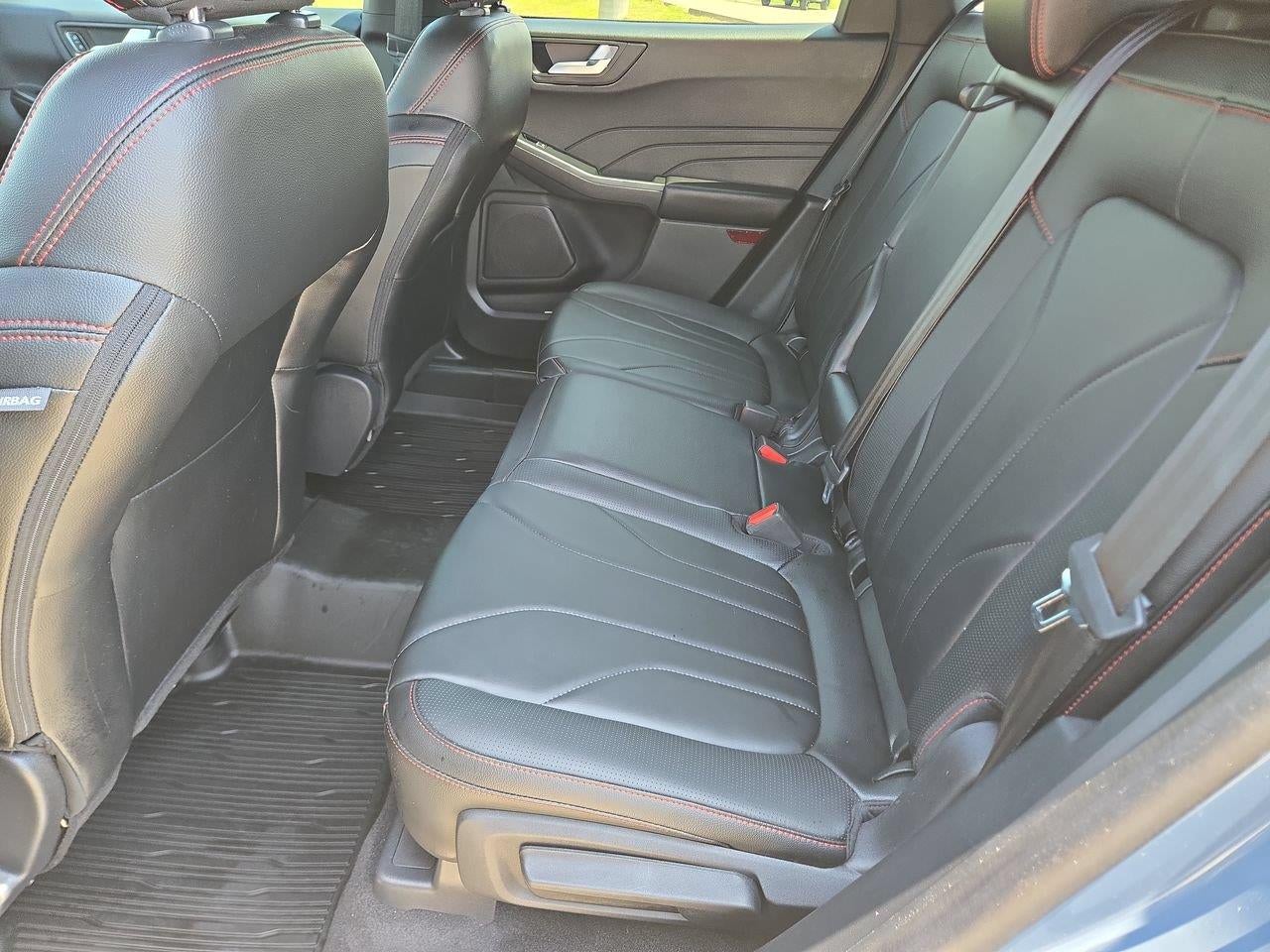 2025 Ford Escape ST-Line Elite