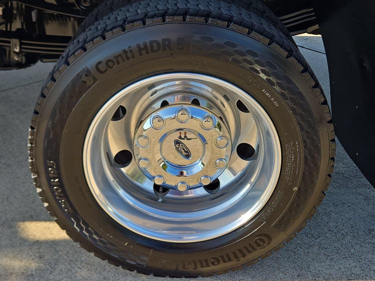 2025 Ford Super Duty F-450 DRW XL