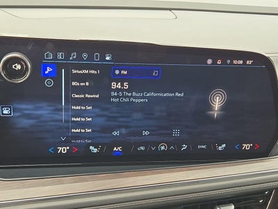 2025 Chevrolet Suburban LT