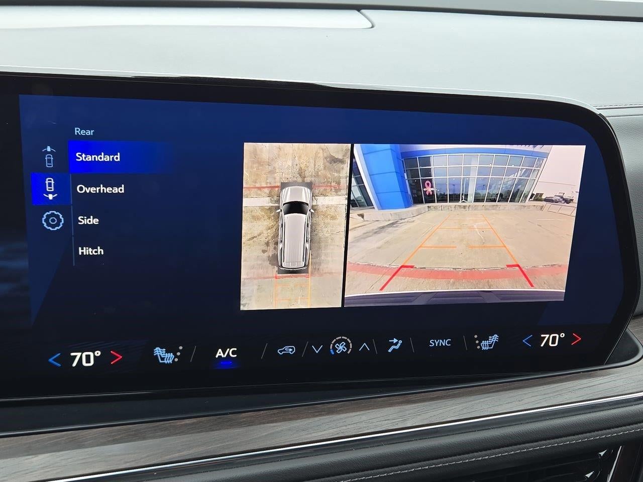 2025 Chevrolet Suburban LT