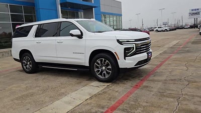 2025 Chevrolet Suburban LT