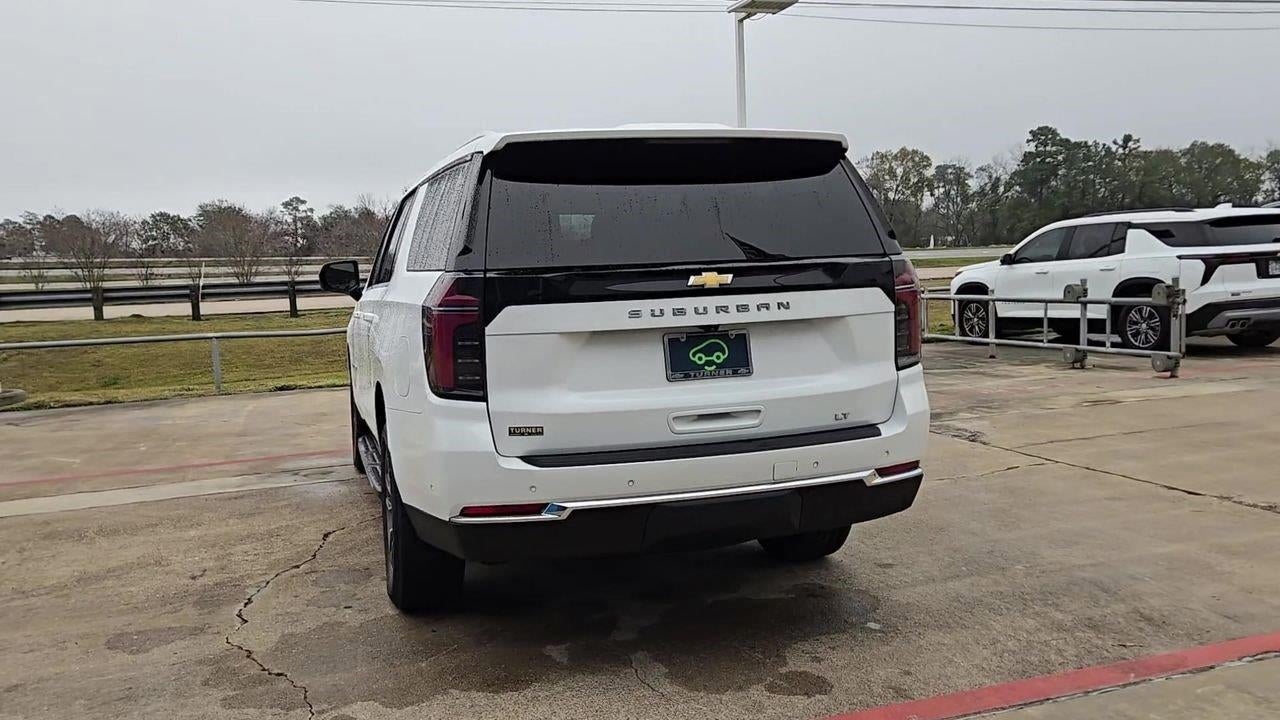 2025 Chevrolet Suburban LT