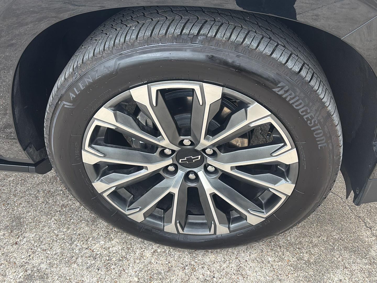 2025 Chevrolet Suburban High Country