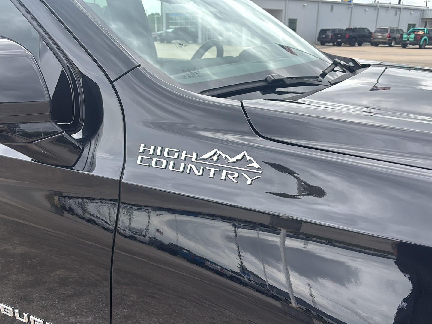 2025 Chevrolet Suburban High Country