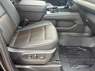 2025 Chevrolet Suburban High Country