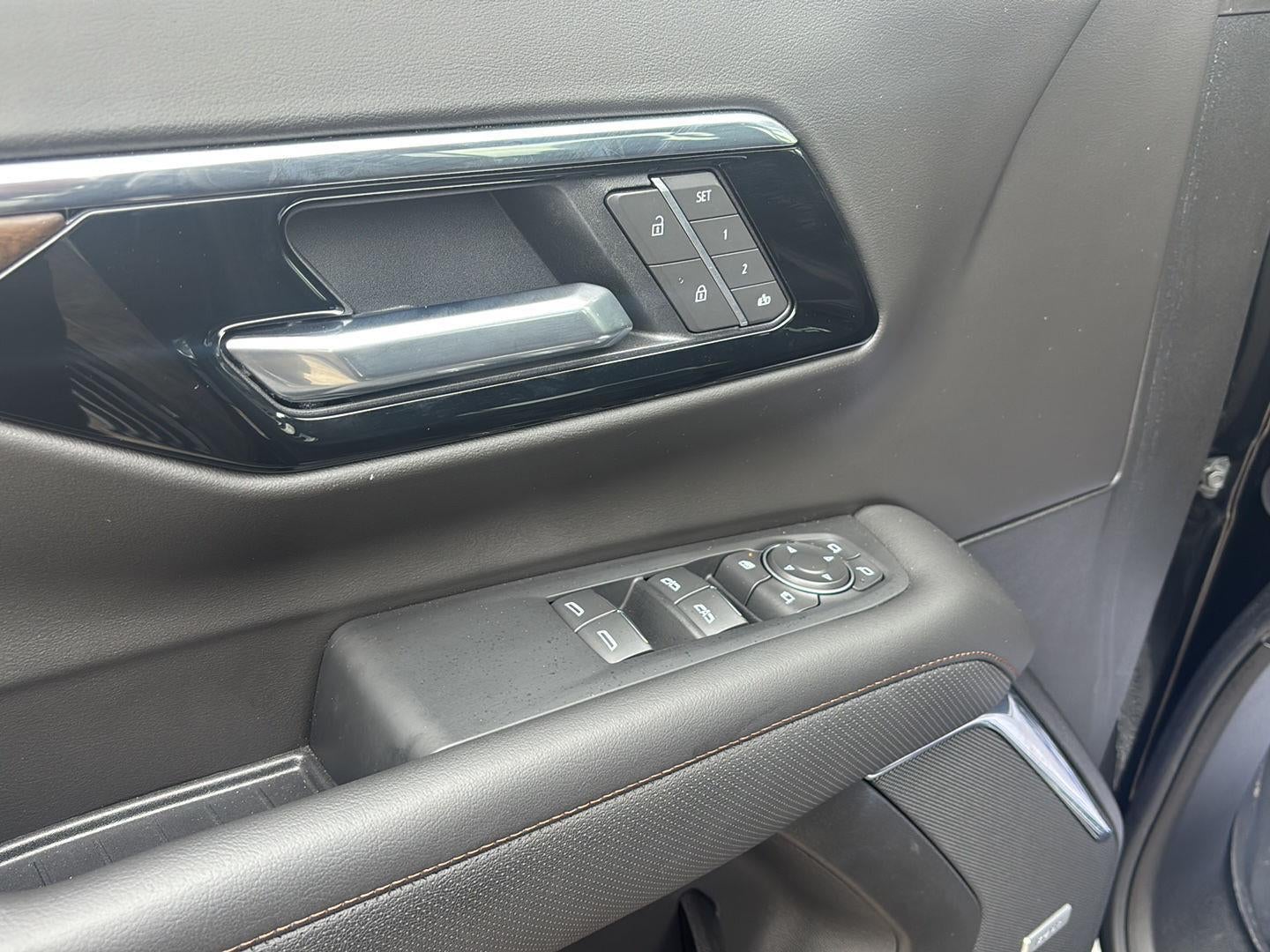 2025 Chevrolet Suburban High Country