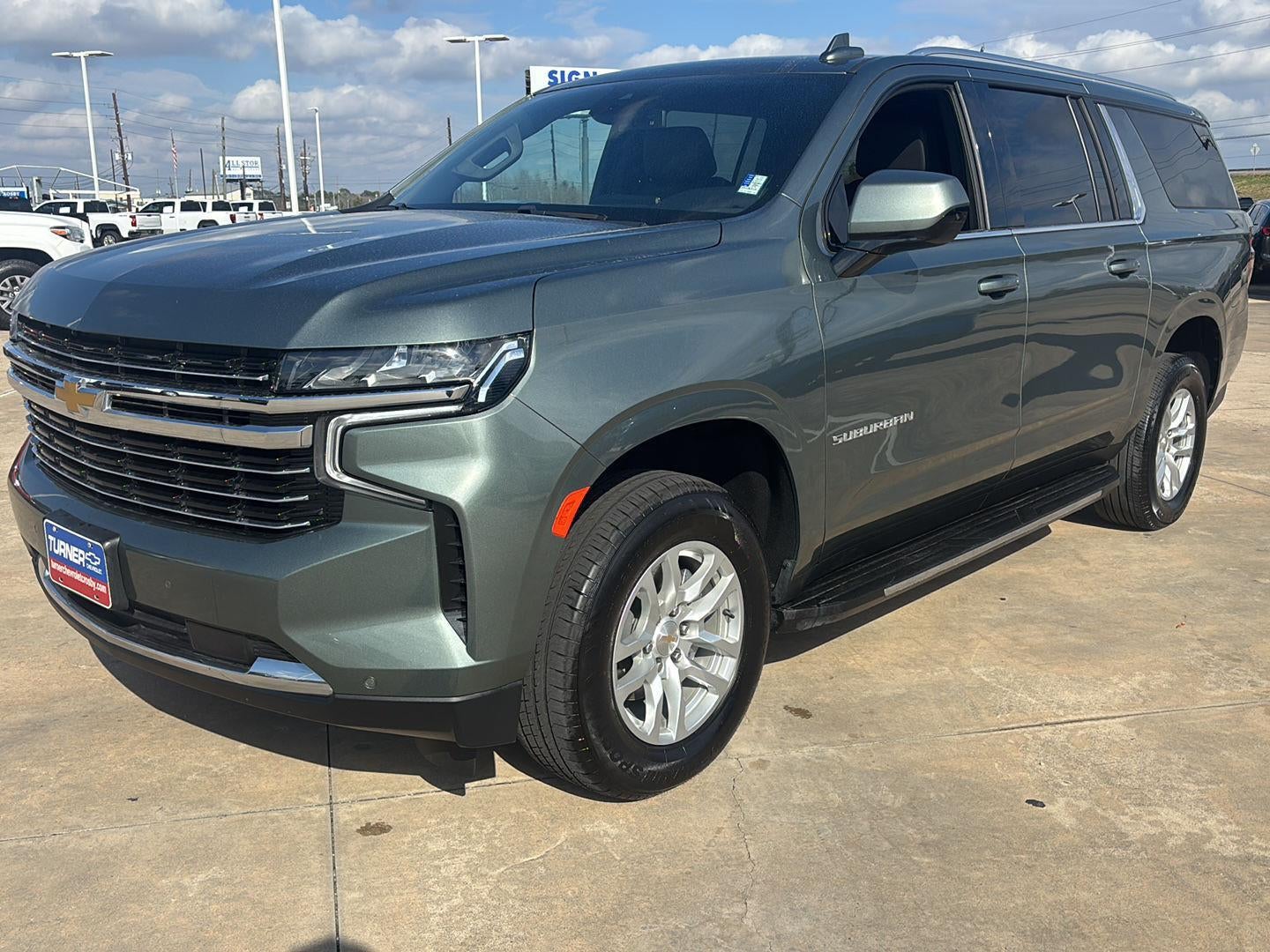 2024 Chevrolet Suburban LT