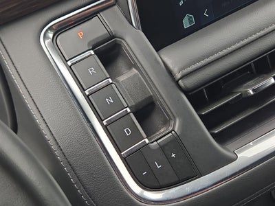 2024 Chevrolet Suburban LT