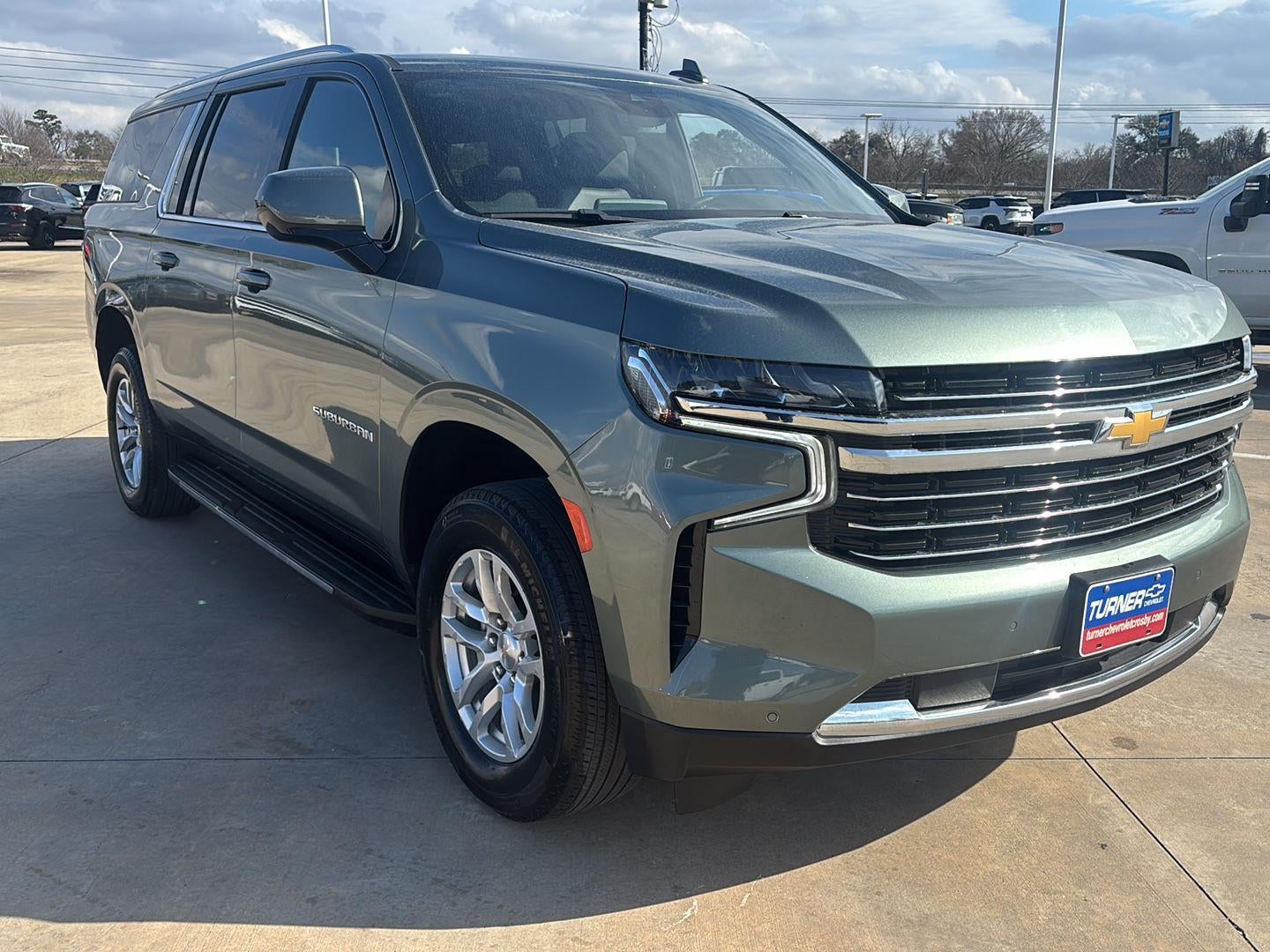 2024 Chevrolet Suburban LT