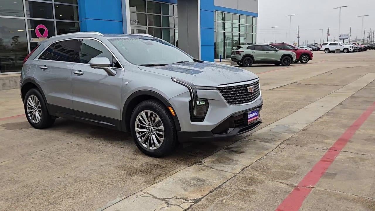 2025 Cadillac XT4 Premium Luxury