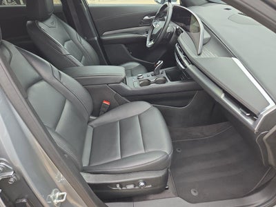 2025 Cadillac XT4 Premium Luxury