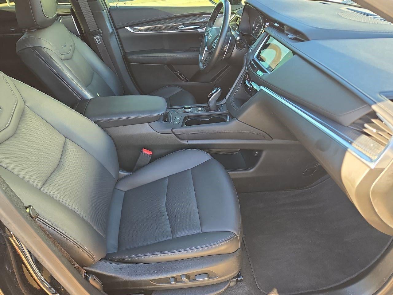 2023 Cadillac XT5 Sport