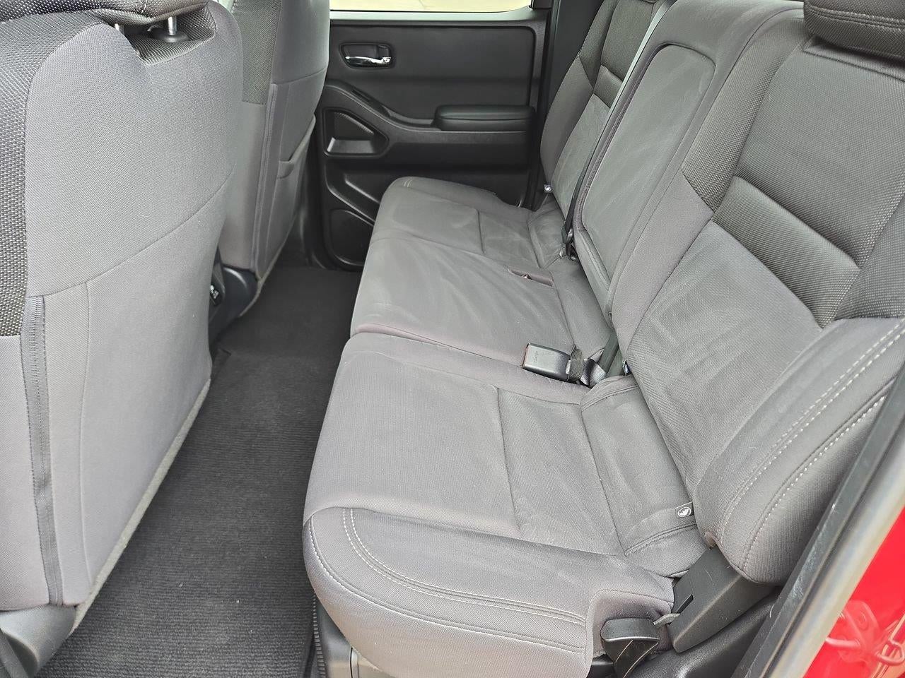 2024 Nissan Frontier Crew Cab SV 4x2