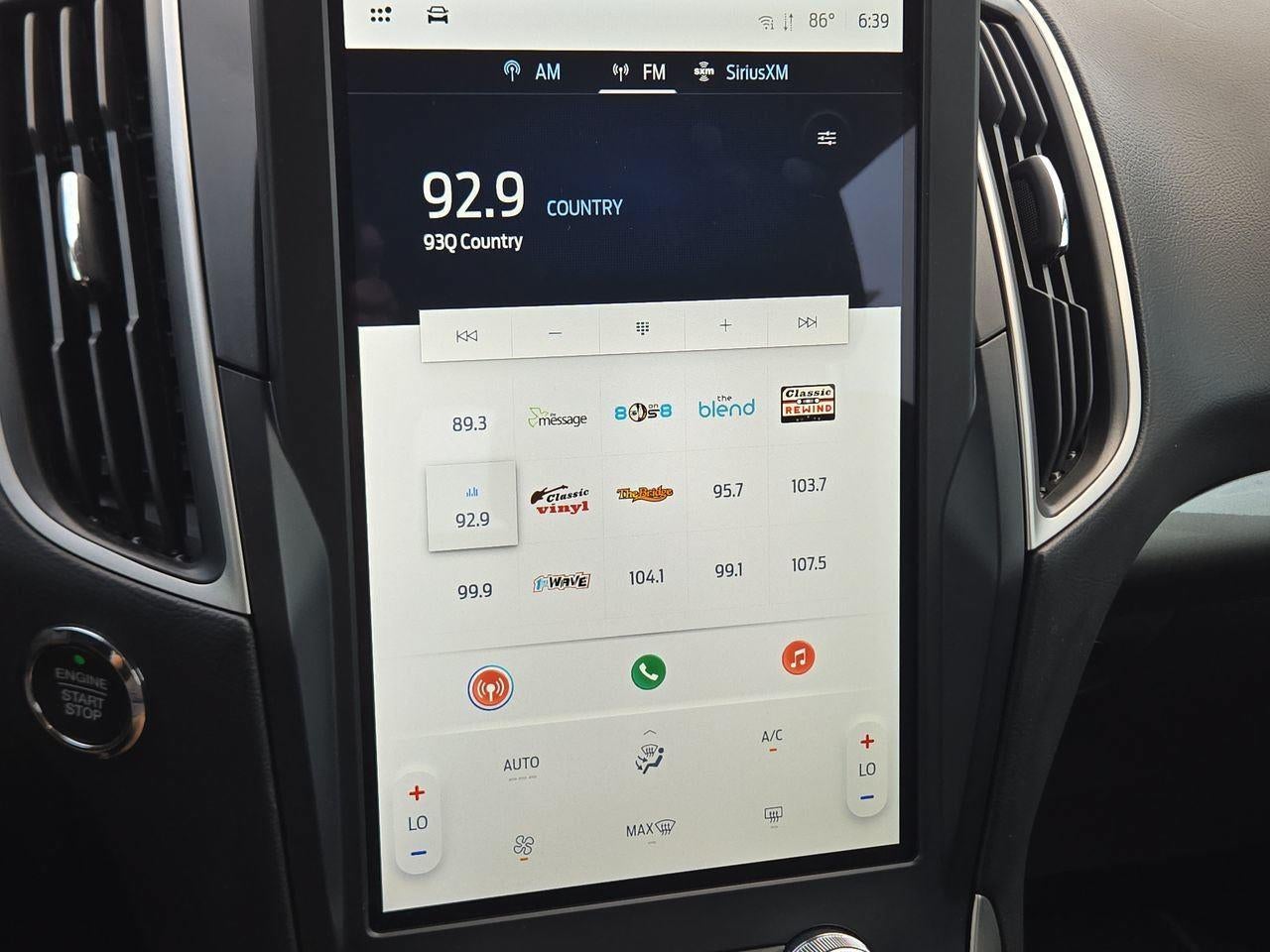 2023 Ford Edge SE