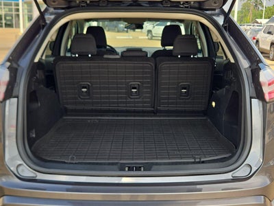 2023 Ford Edge SE