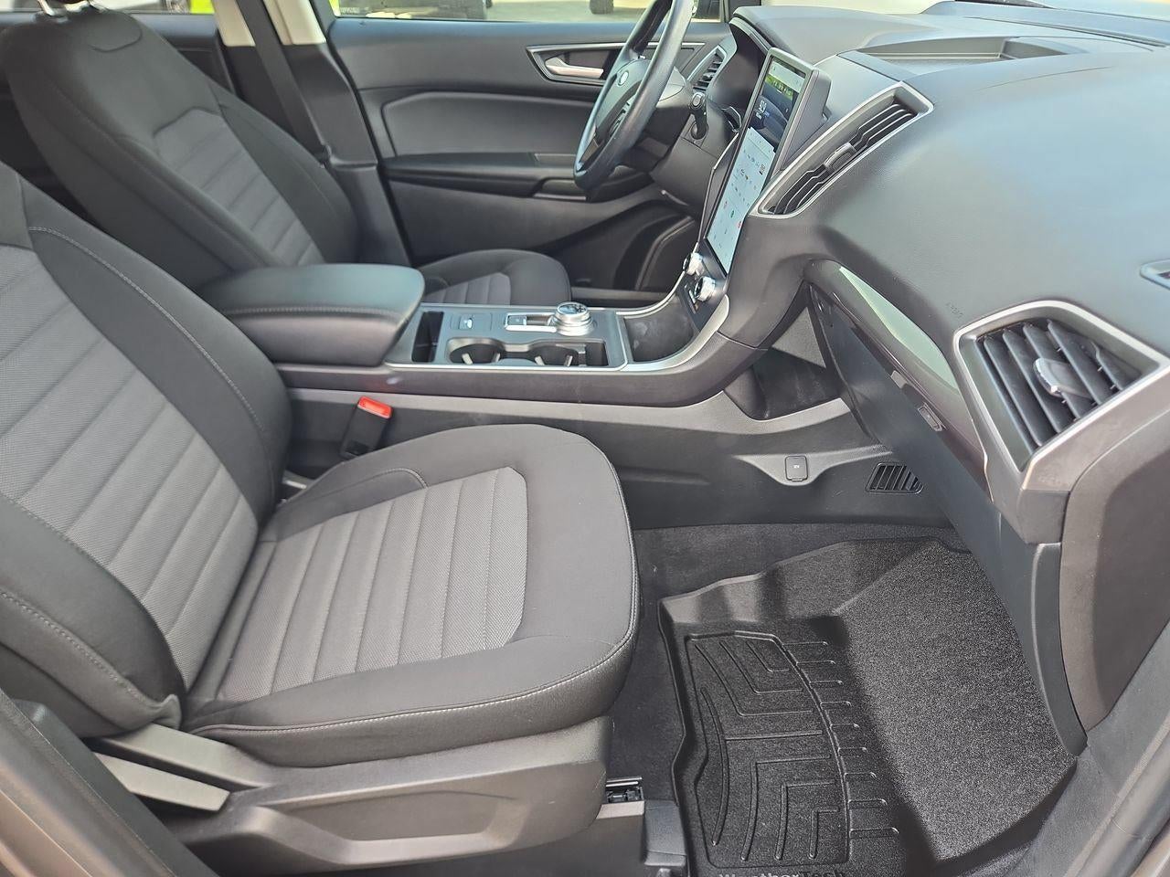 2023 Ford Edge SE