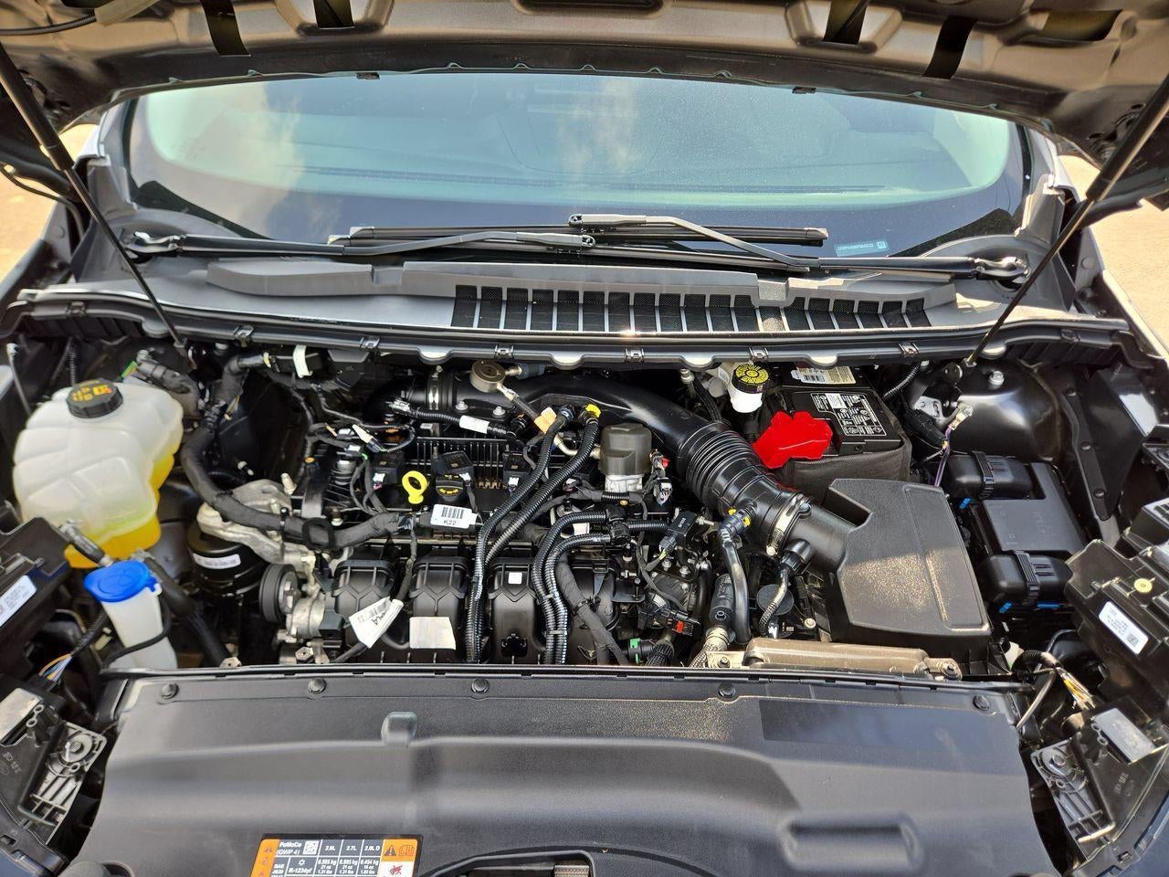 2023 Ford Edge SE