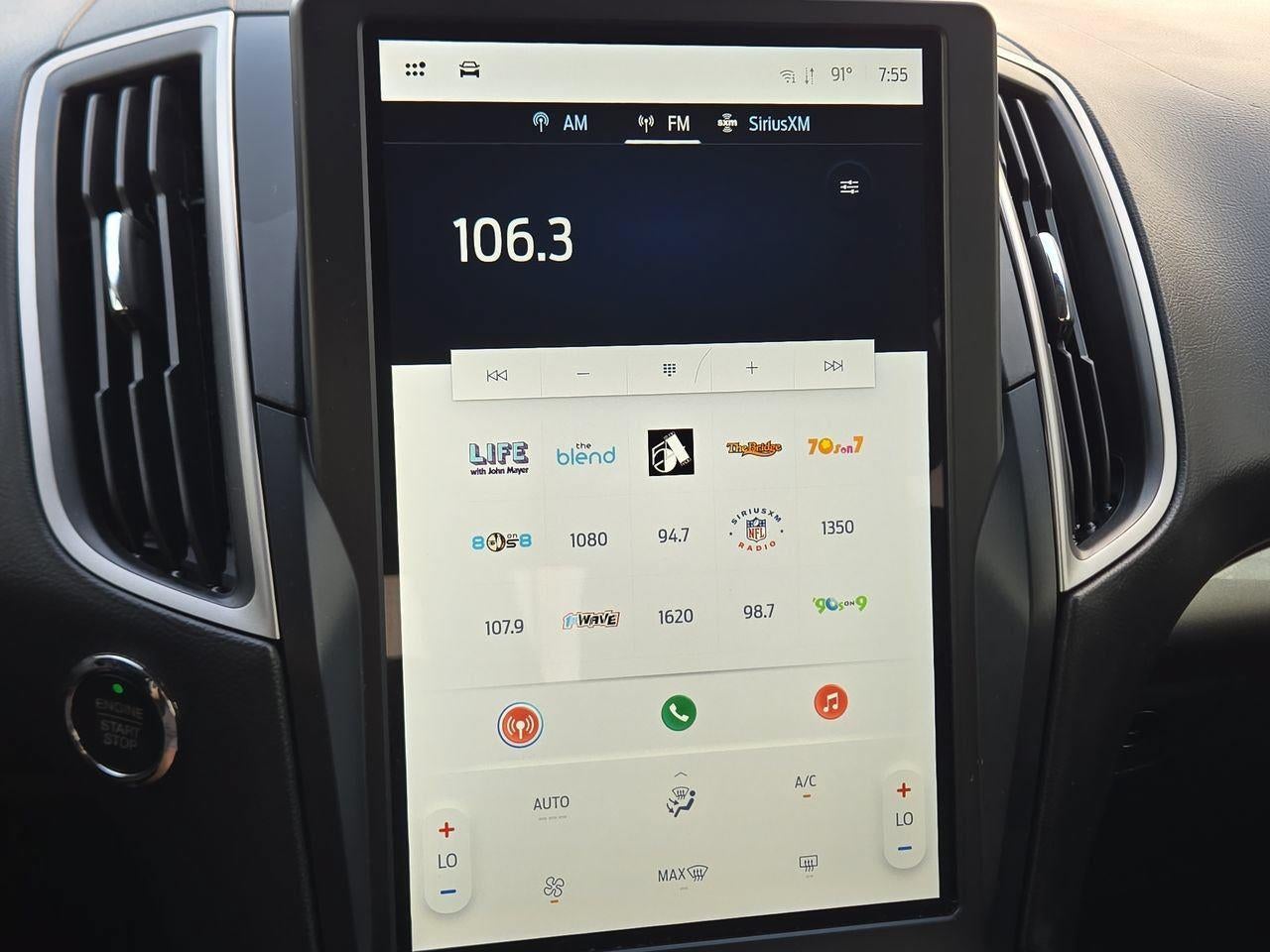 2022 Ford Edge SE