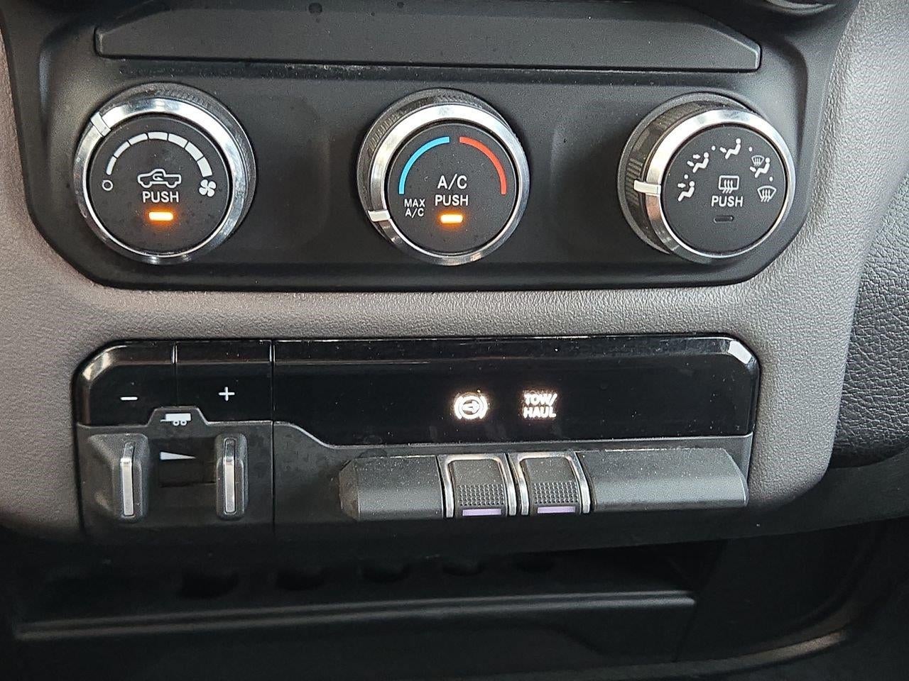 2024 RAM 3500 Big Horn