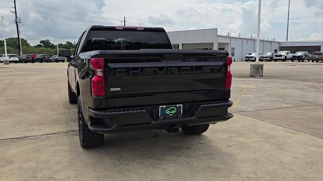 2025 Chevrolet Silverado 1500 Custom