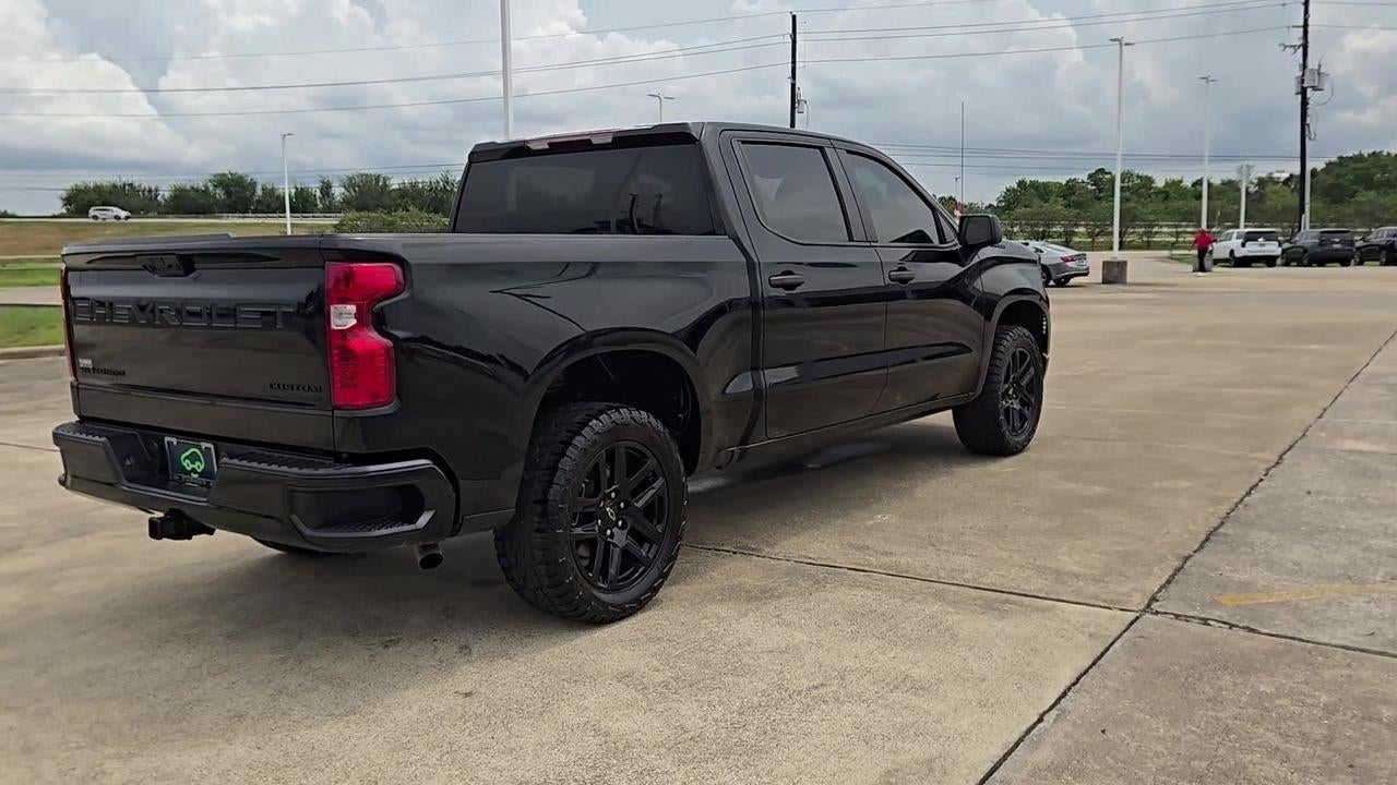 2025 Chevrolet Silverado 1500 Custom