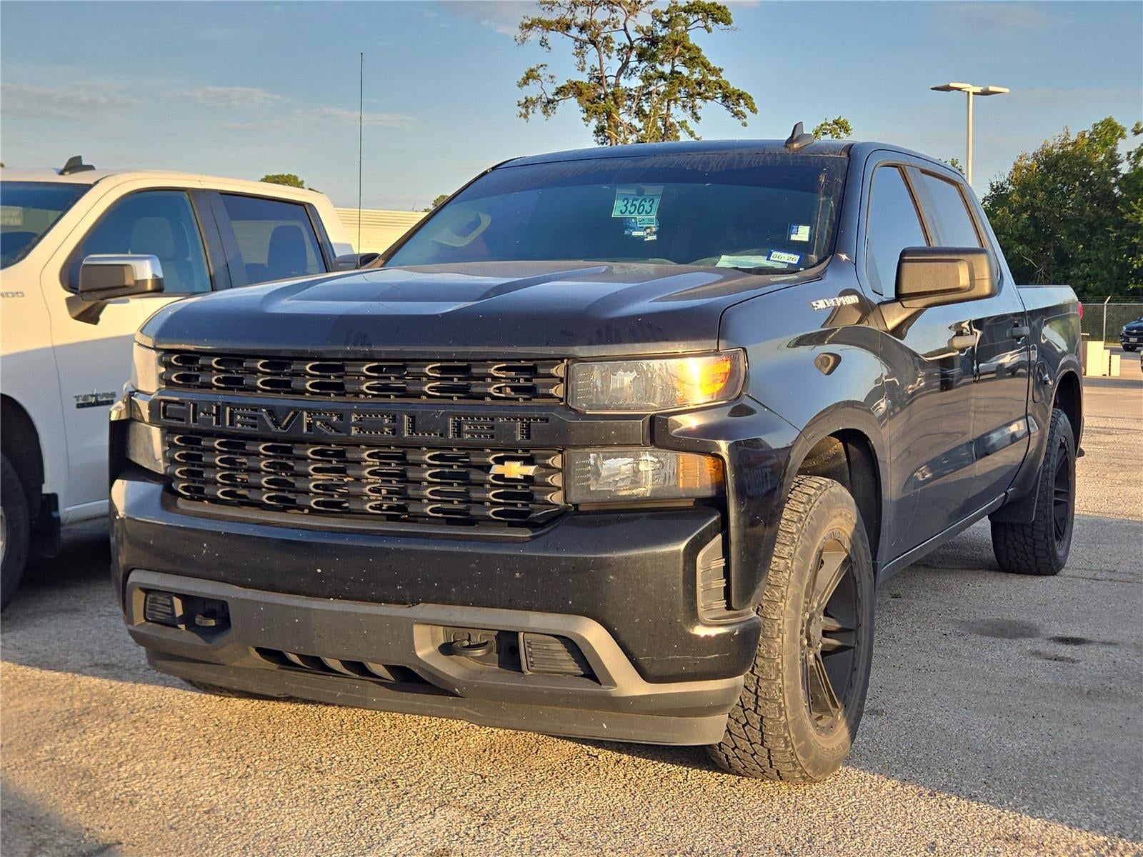 2022 Chevrolet Silverado 1500 LTD Custom