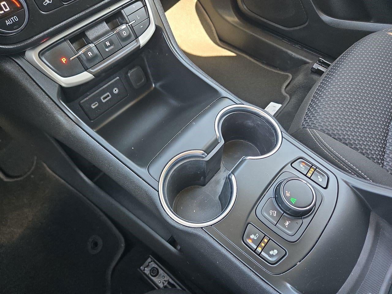 2023 GMC Terrain SLE - Photo 19