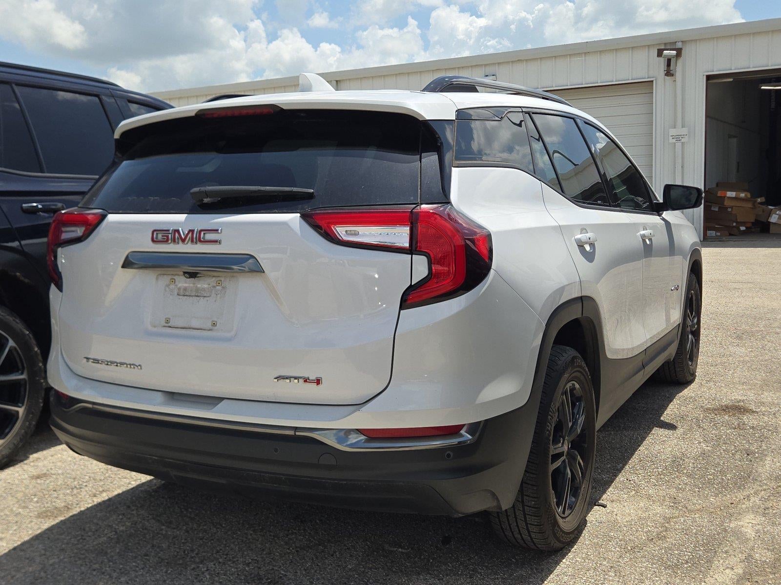 2022 GMC Terrain AT4