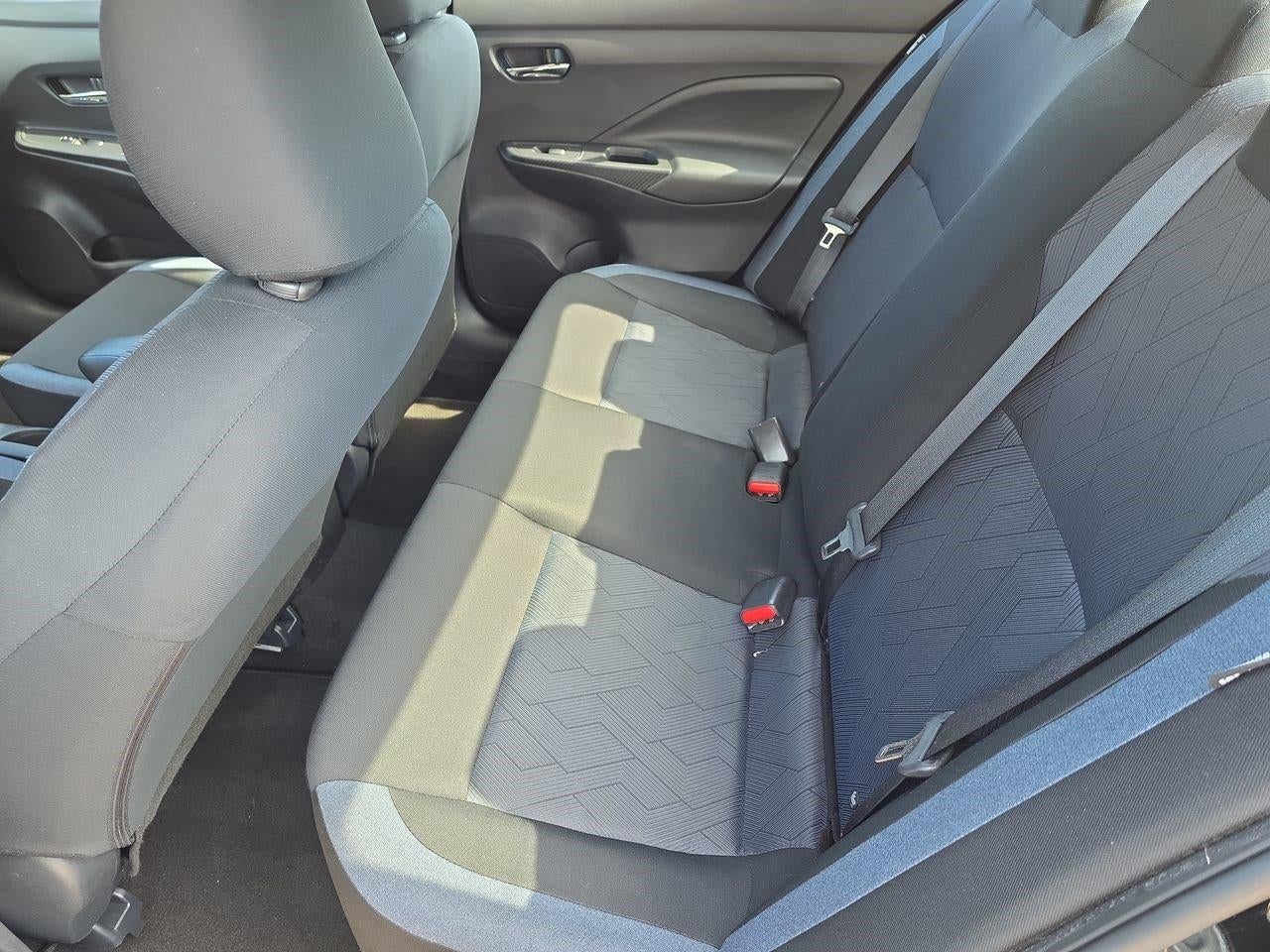 2023 Nissan Versa SV