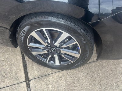 2023 Nissan Versa SV