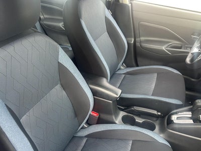 2023 Nissan Versa SV