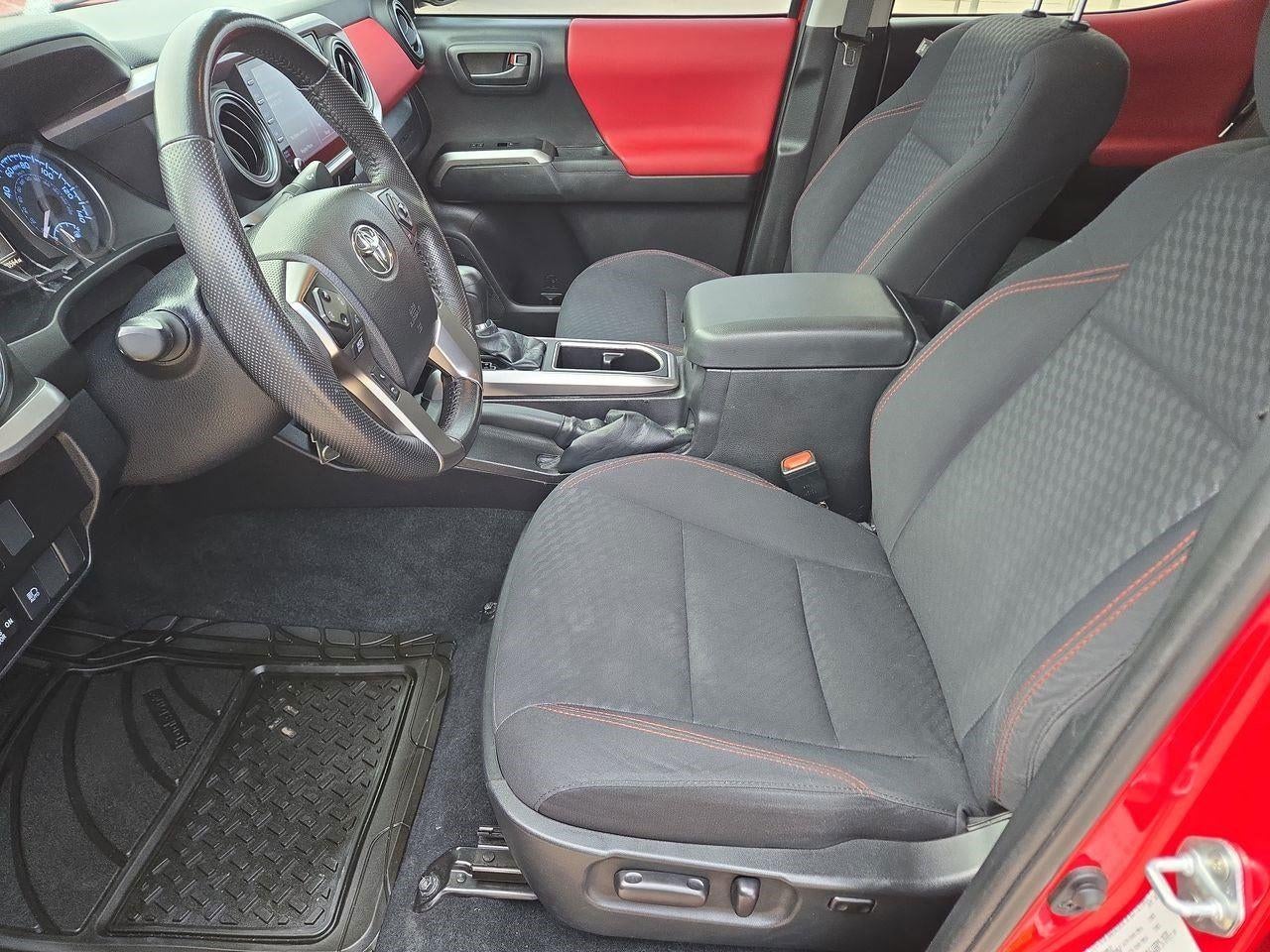 2022 Toyota Tacoma 4WD SR