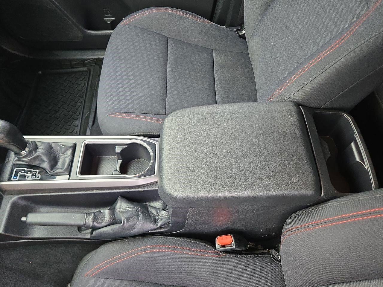 2022 Toyota Tacoma 4WD SR