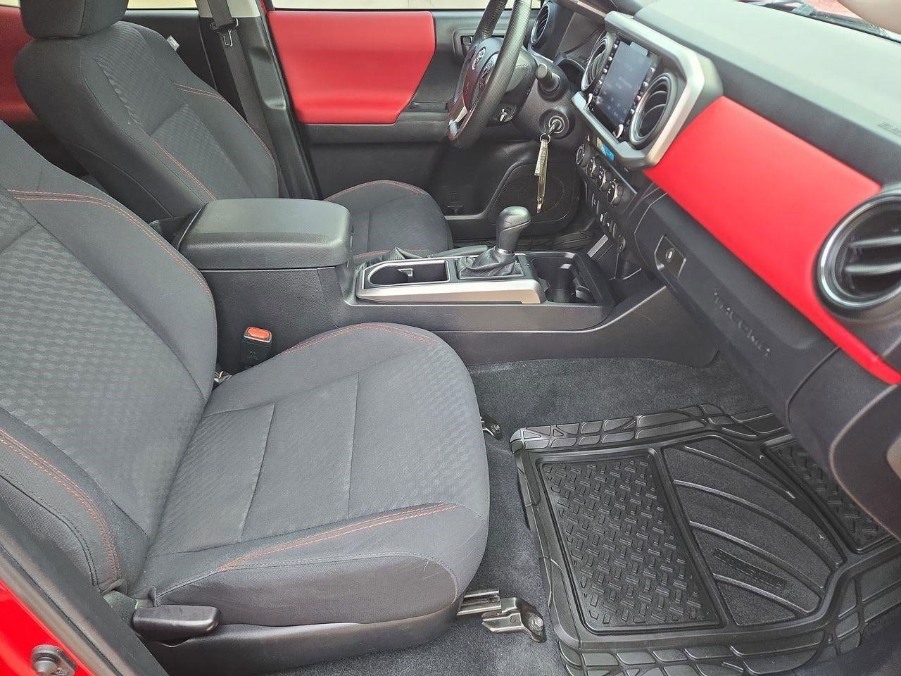 2022 Toyota Tacoma 4WD SR