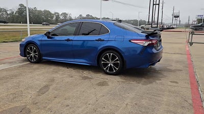 2019 Toyota Camry XSE