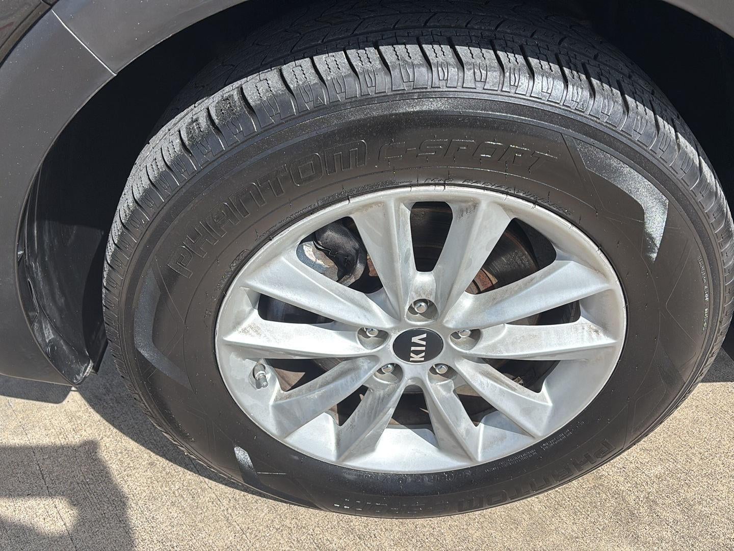 2019 Kia Sorento 2.4L L