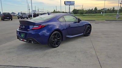 2025 Toyota GR86 Premium