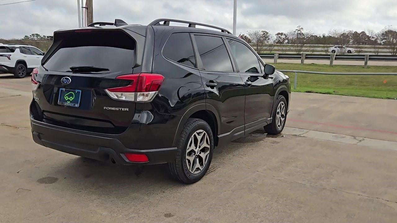 2023 Subaru Forester Premium