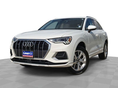 2023 Audi Q3 Premium