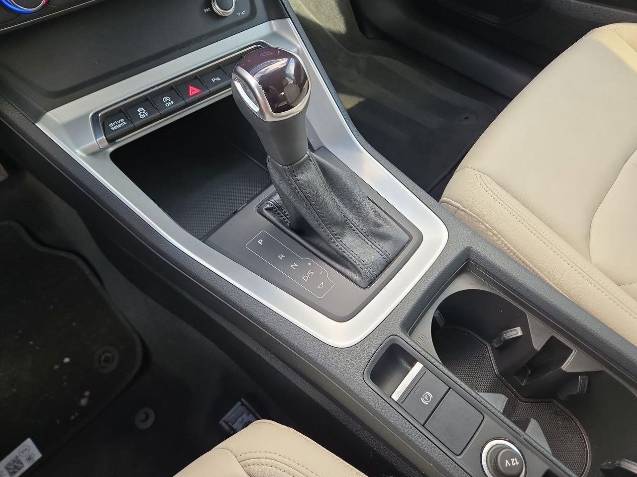 2023 Audi Q3 Premium